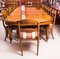 Tavolo da pranzo allungabile in legno di noce intarsiato con sedie, anni '80, set di 19, Immagine 3