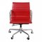 Sedia da ufficio EA-117 in pelle rossa di Charles Eames per Vitra, Immagine 1