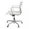 Silla de oficina Ea-117 de cuero blanco de Charles Eames para Vitra, década de 2000, Imagen 4