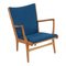 Sedia Ap-16 con stoffa blu di Hans J. Wegner, Immagine 1