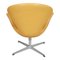 Swan Chair aus gelbem Leder von Arne Jacobsen für Fritz Hansen, 2000er 3