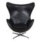 Chaise Egg en Cuir Noir par Arne Jacobsen pour Fritz Hansen 1