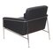 Silla Airport con cuero negro original de Arne Jacobsen para Fritz Hansen, Imagen 4