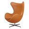 Egg chair in pelle color cognac di Arne Jacobsen per Fritz Hansen, Immagine 2