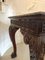 Großer freistehender antiker viktorianischer Tisch aus geschnitztem Mahagoni, 1860er 9