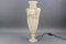 Neoklassizistische Tischlampe aus Alabaster in Amphorenform, 1930er 3