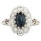 18 Karat Weißgold Pompadour Ring mit Saphir und Diamanten, Frankreich, 1950er 1