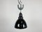 Lámpara colgante industrial pequeña esmaltada en negro, años 50, Imagen 1