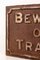 Señal de ferrocarril Beware of Trains de hierro fundido, años 30, Imagen 2
