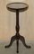 Ovaler Vintage Weintisch mit geschnitzten Beinen aus Hartholz mit Vierfachlampe von Charles & Ray Eames 10
