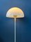 Lámpara de pie Panthella de Verner Panton para Louis Poulsen, años 70, Imagen 5