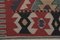 Türkischer Vintage Kelim Teppich mit geometrischem Muster 8
