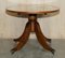 Mesa de centro vintage oval de madera de tejo con ruedas de Bevan Funnell, Imagen 15