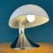 Lámpara de mesa Cobra atribuida a Guzzini, Italia, años 60, Imagen 11