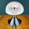 Lámpara de mesa Cobra atribuida a Guzzini, Italia, años 60, Imagen 4