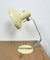 Lámpara de mesa industrial en beige de Metal Mot, años 60, Imagen 2