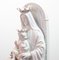 Große religiöse Mutter-Kind-Statue aus Biskuitporzellan, 1800er 13