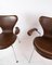 Sedie da pranzo nr. 3207 in pelle marrone scuro attribuite ad Arne Jacobsen per Fritz Hansen, anni '80, set di 2, Immagine 5