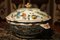 Zuppiera antica con coperchio in ceramica dipinta a mano, Francia, Immagine 4