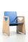 Moderner Kinderstuhl aus Holz 1