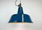 Lámpara de fábrica industrial esmaltada en azul con superficie de hierro fundido, años 60, Imagen 16