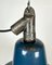 Lámpara de fábrica industrial esmaltada en azul con superficie de hierro fundido, años 60, Imagen 6