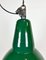 Industrielle Fabriklampe aus grüner Emaille mit Gusseisenplatte, 1960er 3