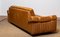 1970er skandinavisches brutalistisches 3-Sitzer Sofa mit niedrigem Rücken aus kamelfarbenem Leder 7