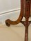 Antiker George III Tisch aus Nussholz mit Intarsien 6