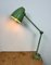 Lámpara de mesa de taller industrial verde, años 60, Imagen 20