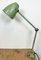 Lámpara de mesa de taller industrial verde, años 60, Imagen 3