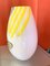 Milchweiße Tischlampe aus Muranoglas von Simoeng 3