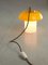 Mid-Century Mushroom Tischlampe aus gelbem Glas & Messing 7