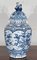 Steingut Vase von Royal Delft, 20. Jh 14