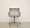 Chaise de Bureau EA217 Blanche par Charles & Ray Eames pour Vitra, 2000s 4