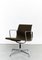 Chaise Pivotante EE108 par Charles & Ray Eames pour Vitra 1