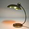 Lámpara de mesa modernista de latón atribuida a Christian Dell para Kaiser, años 30, Imagen 6