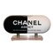 Scultura Pill Chanel Addict bianca e nera di Eric Salin, Immagine 3