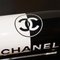 Escultura Chanel Addict en blanco y negro de Eric Salin, Imagen 5