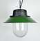 Lámpara colgante industrial de hierro fundido y esmalte verde, años 60, Imagen 6