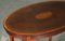 Sheraton Revival Oval Beistelltisch aus Mahagoni 10