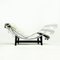 Chaise longue LC4 in pelle color crema di Le Corbusier, Charlotte Perriand & Pierre Jeanneret per Cassina, anni '90, Immagine 2