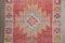 Alfombra de pasillo Oushak turca vintage de lana roja, años 60, Imagen 8