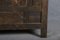 Antiker französischer barocker Schrank um 1760 Kirschbaum Große Eisenbeschläge, Kirchenbaum, Schnitzereien, Einfügungen und Bandaufführungen 45