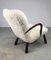 Vollständig restaurierter dänischer Clam Chair aus Schaffell von Skive Mobelfabrik, 1950er 8
