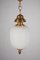 Lámpara colgante Hollywood Regency italiana de vidrio opalino, años 50, Imagen 8