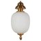 Lámpara colgante Hollywood Regency italiana de vidrio opalino, años 50, Imagen 1