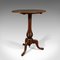Antiker englischer Weintisch aus Nussholz mit kippbarer Tischplatte 1