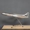 Flugzeugmodell aus poliertem Metall, 1950er 2