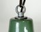 Lámpara colgante industrial pequeña esmaltada en verde, años 60, Imagen 5